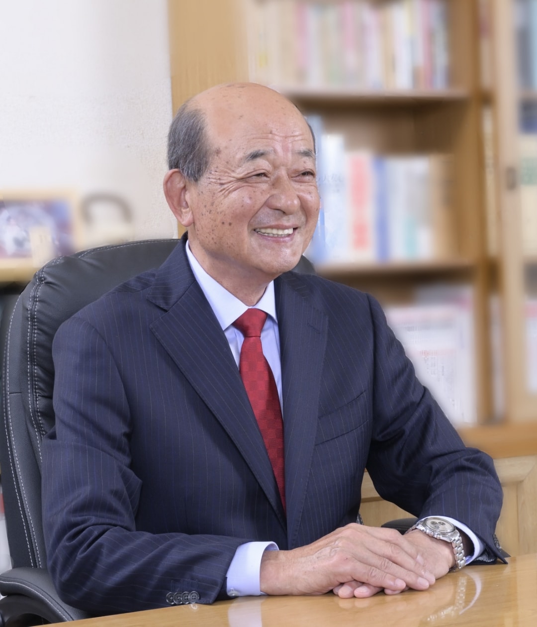 会長 兼 相談役 岡橋 勢美男